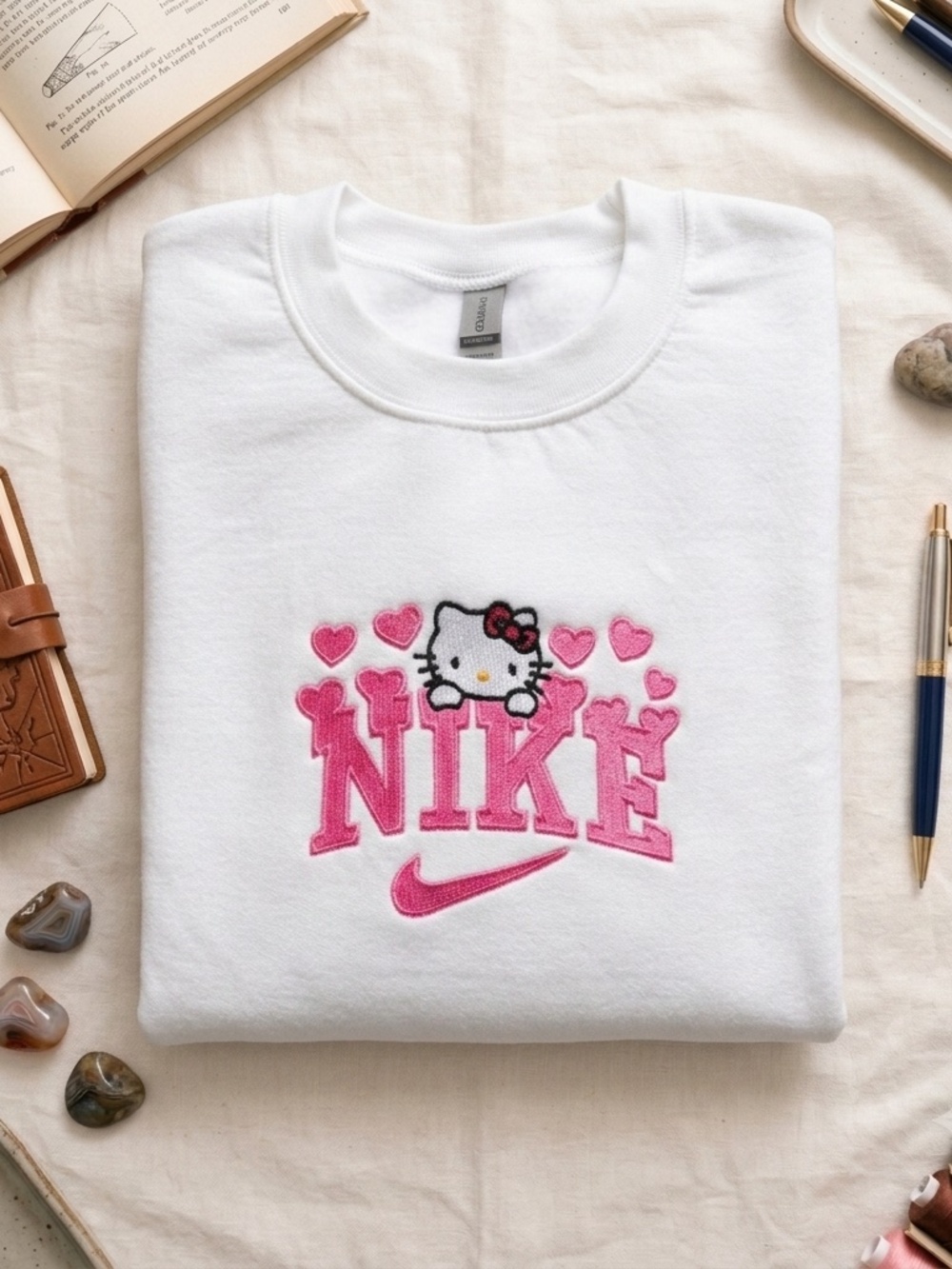 Hello Kitty sweater - Embroidered